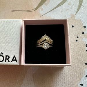 Pandora stackable ring set